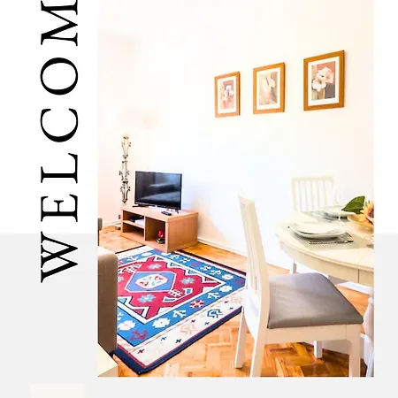 Lisboa Confortavel 2 Quartos Com Terraco Apartamento *
