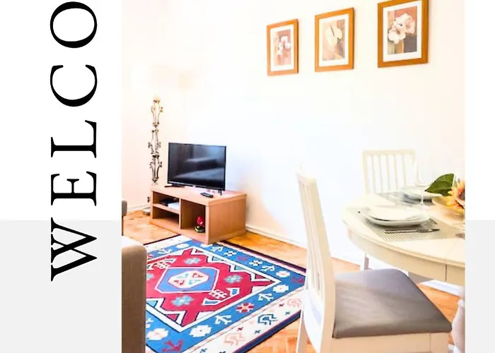 Lisboa Confortavel 2 Quartos Com Terraco Apartment *