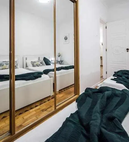 Lisboa Confortavel 2 Quartos Com Terraco 아파트 오디벨라스