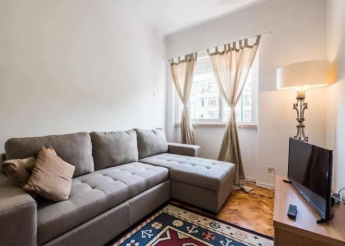 Lisboa Confortavel 2 Quartos Com Terraco 아파트 오디벨라스